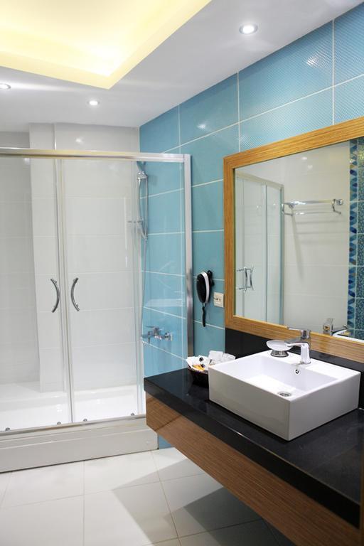 Ege Sevilen Hotel Turgutlu Cameră foto